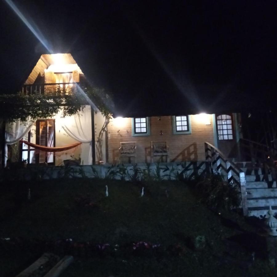 Casa Aconchegante Na Serra. Санту-Антониу-ду-Пиньял Экстерьер фото