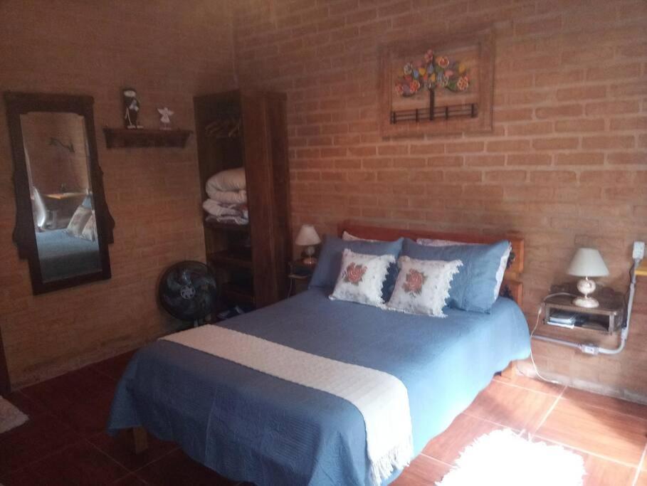 Casa Aconchegante Na Serra. Санту-Антониу-ду-Пиньял Экстерьер фото